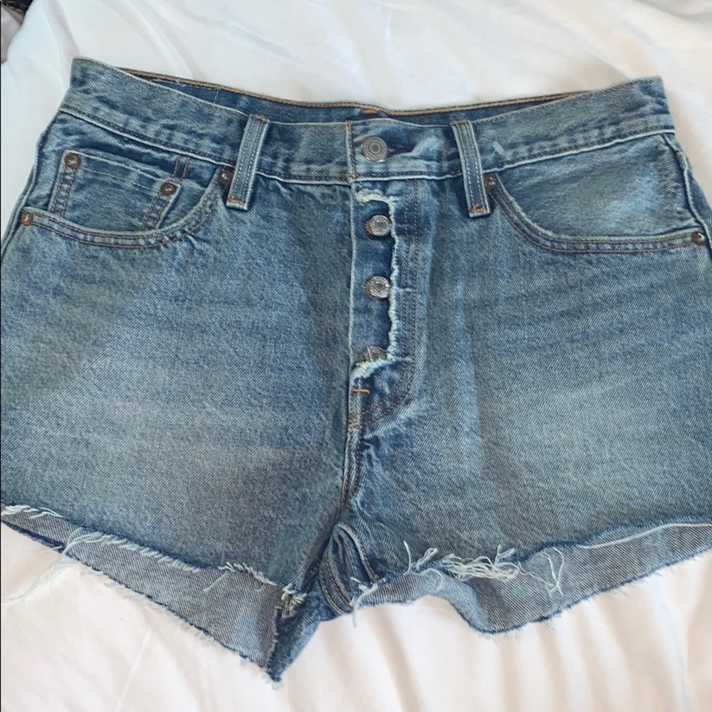 501 Levi Shorts